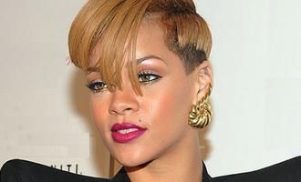 Rihanna isi doreste un album de calitatea celebrului “Thriller” al lui Michael Jackson