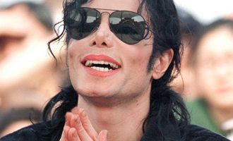 Michael Jackson: Imagini cu el la Paris, in 1999, scoase la licitatie!