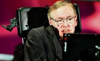 Geniul Stephen Hawking: Rasa umana va disparea daca nu colonizam spatiul