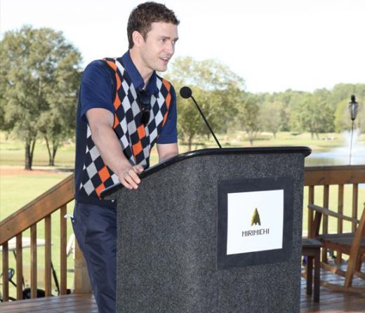 Justin Timberlake si-a inaugurat propriul teren de golf