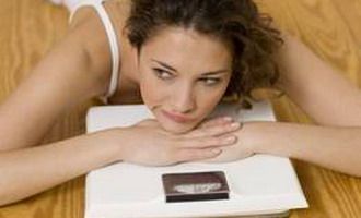 Femeile subponderale pot avea mai multe probleme la menopauza VIDEO!