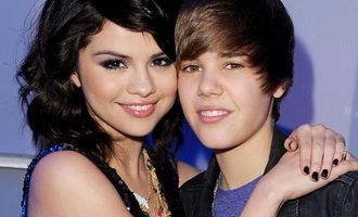 Selena Gomez: “Justin Bieber imi este ca un frate”