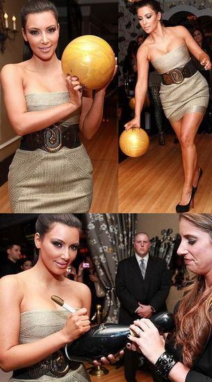 
	Kim Kardashian, supersexy la bowling!
