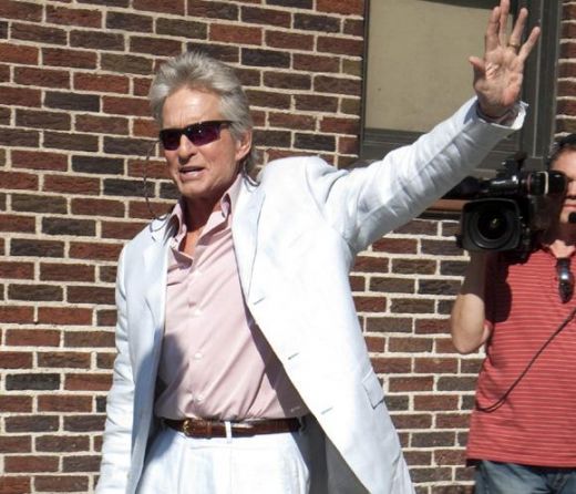 
	Michael Douglas nu si-a modificat testamentul!
