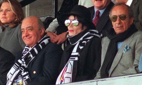 
	Moonwalk in Premier League! Michael Jackson va avea o statuie langa stadionul lui Fulham! Vezi reactia dura a fanilor:
