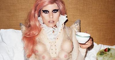 
	Lady GaGa are cinci sani in Harper&#39;s Bazaar! GALERIE FOTO
