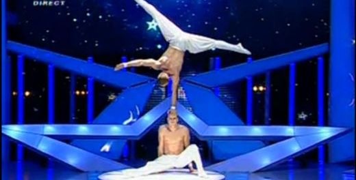 
	Nu a respirat nimeni in timpul show-ului lor! Vezi ce au facut gimnastii de la trupa Ballance
