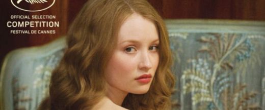 
	Emily Browning, goala pe afisul de la Cannes!
