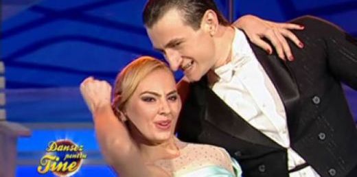 
	Roxana Ionescu, un vis frumos pe ritmuri de quickstep! 10 pe linie! VIDEO
