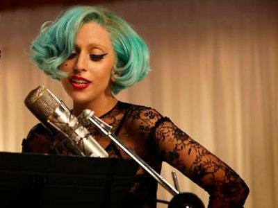 
	VIDEO / Verde&nbsp;in cap si cantand o piesa din 1937! Vezi noul clip Lady Gaga si Tony Bennett
