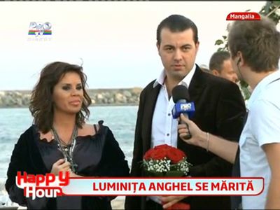 
	Luminita Anghel s-a casatorit la malul marii
