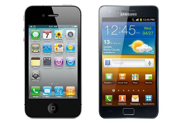 
	A fost ales telefonul anului 2011! Afla castigatorul: Samsung Galasy S II sau iPhone 4?
