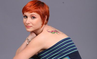 
	Veverita Alina de la &ldquo;Happy Hour&rdquo; este fan al trupei Paramore: organizeaza un concert tribut
