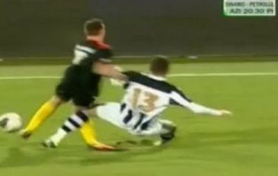 
	TRAGEDIE la Timisoara! Ultimul gol din cariera pentru Bud?! Cea mai grava accidentare vazuta in Romania! VIDEO
