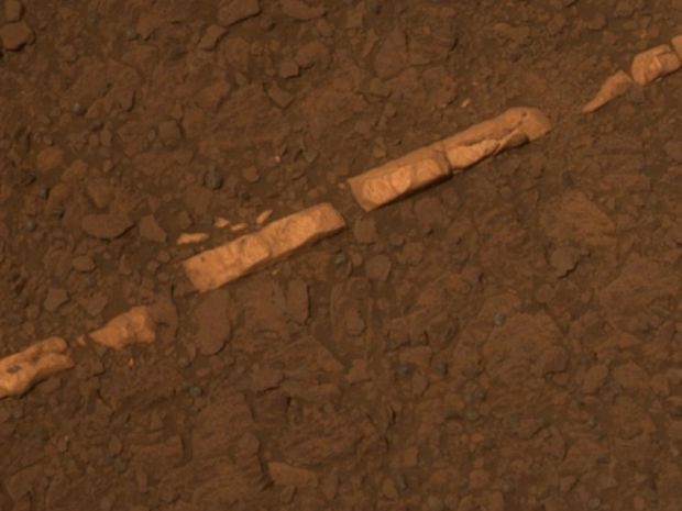 
	NASA, uimita de noile fotografii de pe Marte. Robotul Opportunity s-a impiedicat de ceva
