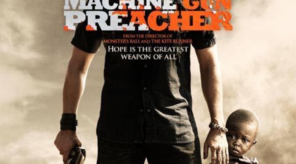 
	Premiere la cinema: Gerard Butler are o transformare impresionanta in &quot;Machine Gun Preacher&quot;
