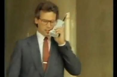 
	VIDEO. Cum arata o reclama la telefoane mobile in anii &#39;80:
