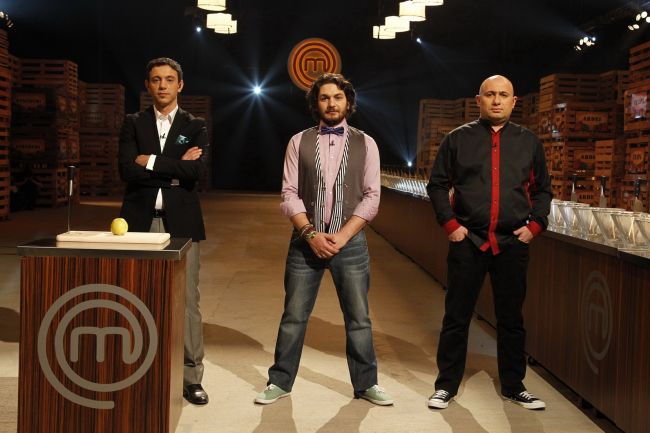 
	<span style="color: rgb(255, 0, 0);">Primele eliminari de la MasterChef.</span> Dupa preselectii, ceapa face diferenta intre concurenti
