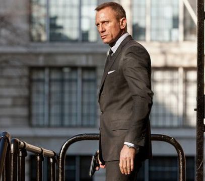 
	Primul trailer oficial din Skyfall: Daniel Craig se intoarce pentru a treia oara in rolul lui James Bond. Vezi cum este interogat
