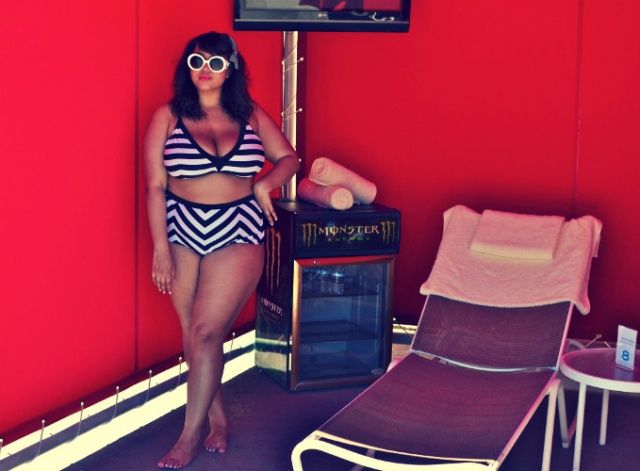 
	<span style="color:#f00;">STOP JOC:</span> Grasutele iau atitudine. <span style="color:#f00;">&quot;Si noi suntem SEXY in bikini!&quot;</span> Fotografiile cu care vor sa cucereasca internetul
