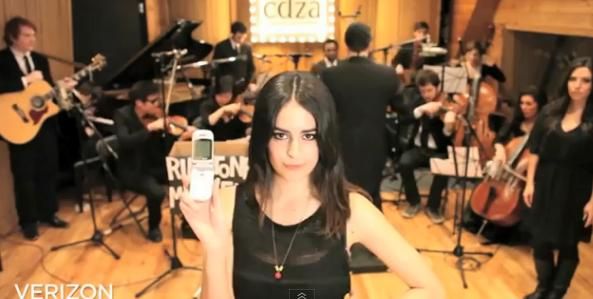 
	<span style="color:#f00;">SURPRIZA: Muzica superba,</span> facuta din cele mai enervante tonuri de apel pentru telefon: VIDEO
