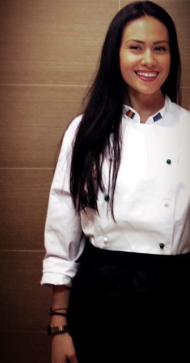 
	Andreea Moldovan de la MasterChef va lucra intr-un restaurant de 5 stele
