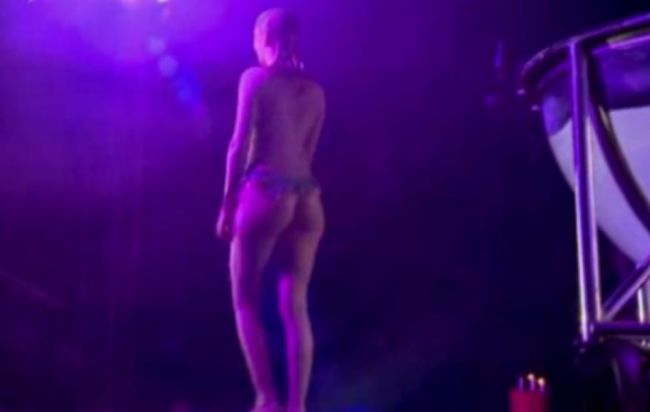 
	Diana Dumitrescu, o sirena SUPER SEXY pe scena circului. <span style="color: rgb(255, 0, 0);">Ce a aratat incat toti au aplaudat-o.</span> VIDEO
