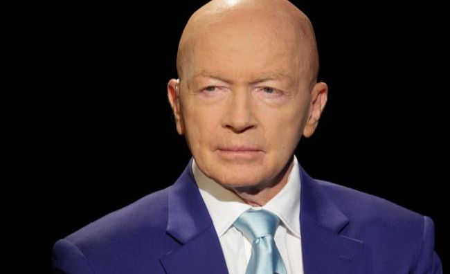 
	In prima editie &quot;Dupa 20 de ani&quot; din acest sezon, Mark Mobius: <span style="color: rgb(255, 0, 0);">&quot;Privatizarea nu este un bufet gratuit!&quot;</span>
