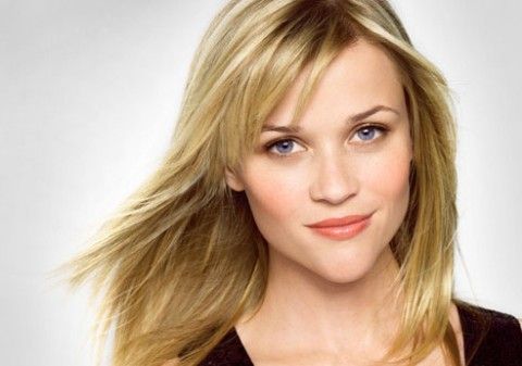 
	Reese Witherspoon, in costum de baie la 3 luni dupa ce a nascut. E greu de recunoscut: FOTO
