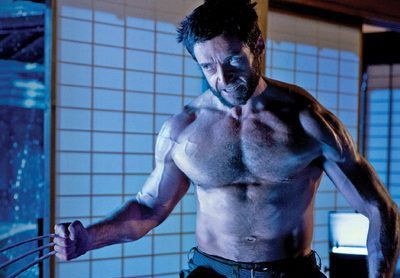 
	Wolverine: Hugh Jackman va arata ca un samurai in blockbusterul verii, unul dintre cei mai populari super eroi intr-o noua imagine
