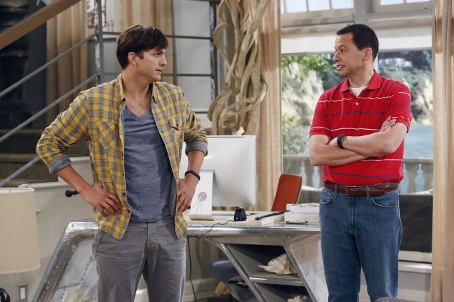 
	Jon Cryer are mai mult lipici la femei decat Ashton Kutcher. Cum arata sotia actorului din serialul &quot;Doi barbati si jumatate&quot;, de la ProTV
