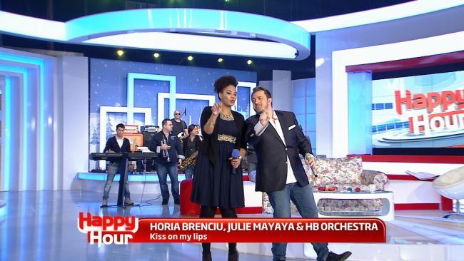 
	Horia Brenciu si Julie Mayaya, un duet exceptional la &quot;Happy Hour&quot;. Au cantat LIVE cea mai noua piesa a lor, &quot;Kiss on my lips&quot;
