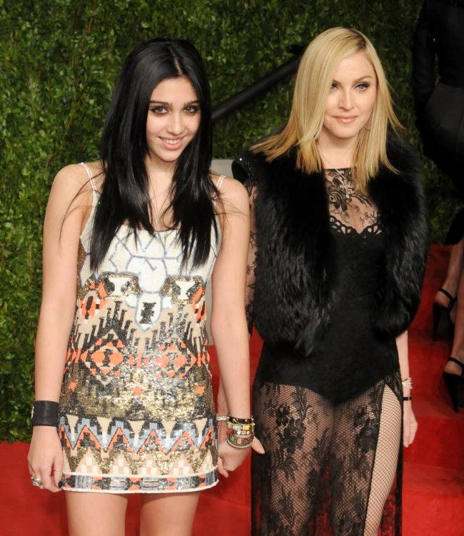 
	Fiica Madonnei, Lourdes Leon, designer si cantareata la 16 ani
