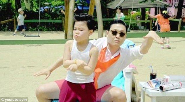 
	Il mai stii pe Mini Psy, baietelul care danseaza la inceputul videoclipului &quot;Gangnam Style&quot;? Uite-l cum s-a descurcat la &quot;Coreea are talent&quot;: VIDEO
