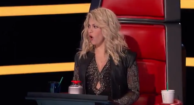 
	Cel mai spectaculos moment de la preselectiile &quot;The Voice&quot; USA. Prestatia unei concurente a lasat juriul cu gura cascata, la propriu: VIDEO
