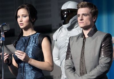 
	&quot;The Hunger Games&quot;: Jennifer Lawrence pleaca la razboi in primul teaser pentru &quot;Catching Fire&quot;
