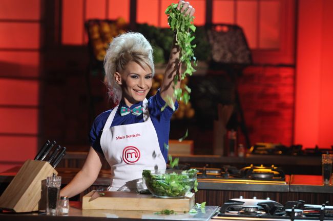 
	Maria Secrieriu, de la &quot;MasterChef&quot;: &quot;Florin Dumitrescu este mult mai dur ca la TV, dar cand vrea poate fi asemenea dulciurilor&quot;
