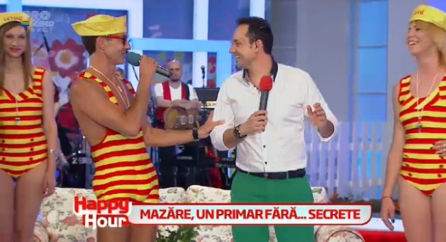 
	Radu Mazare a facut furori la &quot;Happy Hour&quot;. A venit imbracat intr-un costum de baie foarte mulat si si-a aratat toate secretele
