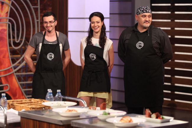 
	Andreea Moldovan, Sidia Sissoko si Bogdan Alexandrescu s-au intors la &quot;MasterChef&quot;
