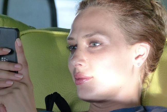 
	Iulia Vantur, la picnic cu Salman Khan. Noi fotografii ies la iveala
