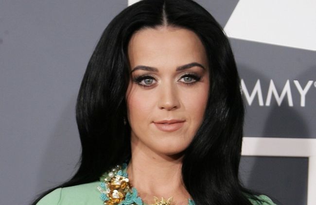 
	Nimeni nu ar fi recunoscut asta in locul ei. Dezvaluirea cu care Katy Perry s-a facut de rusine
