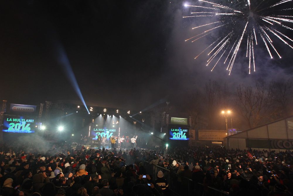 
	Mihai Chitu, primul mare concert in calitate de &quot;Vocea Romaniei&quot;. Zeci de mii de romani l-au aplaudat la unison
