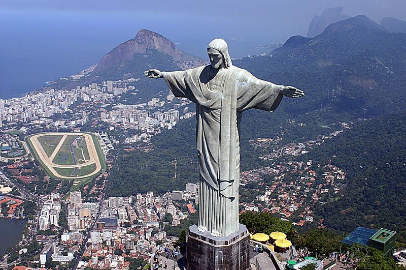 
	Chipul celebrei statui a lui Iisus din Rio de Janeiro, sculptată de un român
