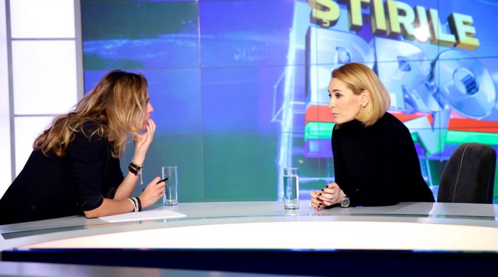 
	France 2 va difuza un reportaj despre Andreea Esca si cariera ei de peste 18 ani la pupitrul Stirilor ProTV&nbsp;
