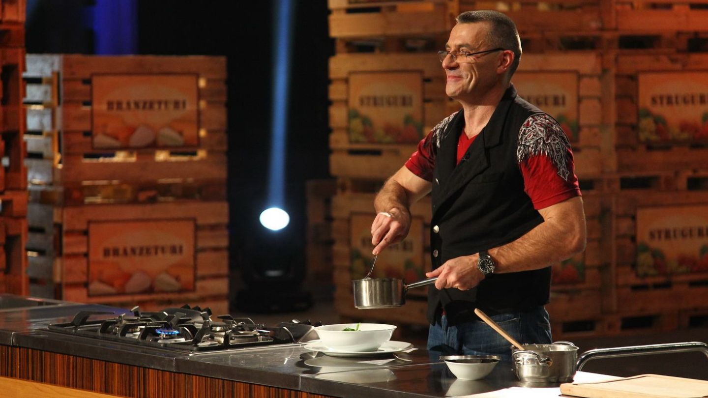 
	Este prima data cand se intampla asta la &quot;MasterChef&quot;. Ce a facut Florin Dumitrescu pentru un concurent
