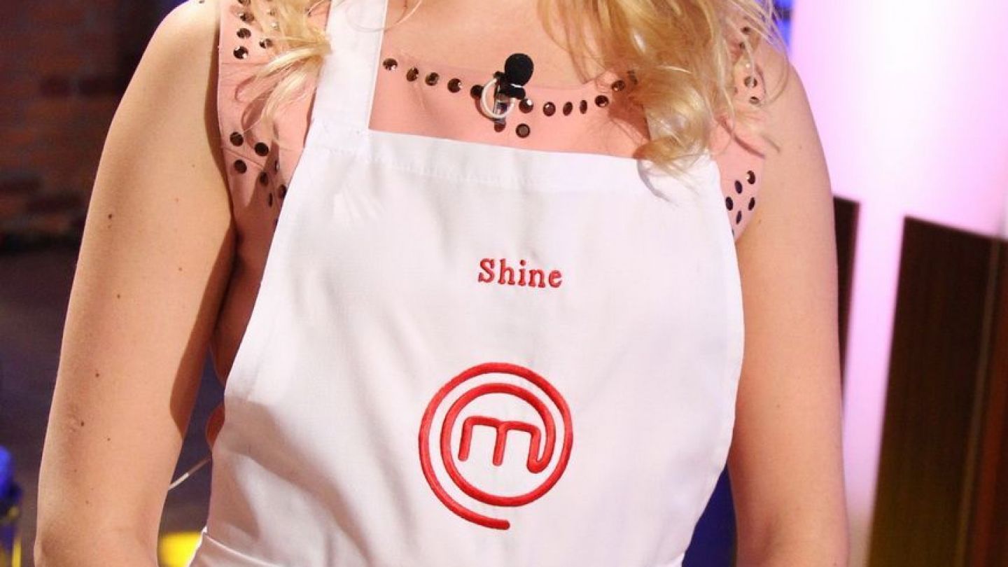 
	&quot;Taci din gura!&quot; Alexandra Shine, jignita de un coleg de la &quot;MasterChef&quot;. Cum a reactionat blonda
