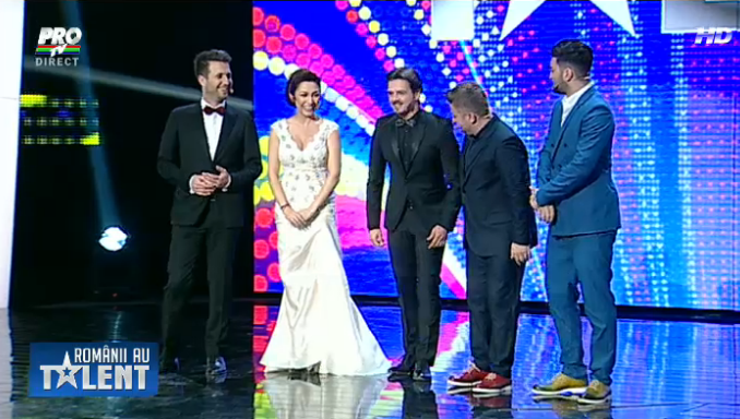 
	Andra a fost &quot;regina balului&quot; in marea finala &quot;Romanii au talent&quot; 2014
