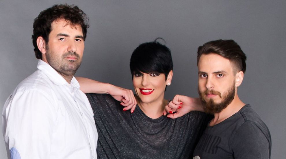 
	&quot;MasterChef&quot; are din toamna un nou juriu de exceptie: &nbsp;Patrizia Paglieri, Adrian Hadean si Florin Scripca
