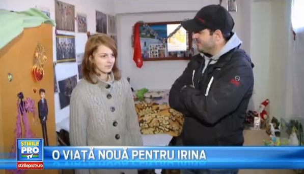 
	La 19 ani, Irina invata sa zambeasca si sa isi faca vise. Zeci de romani s-au oferit sa o ajute cu bani, haine si alimente
