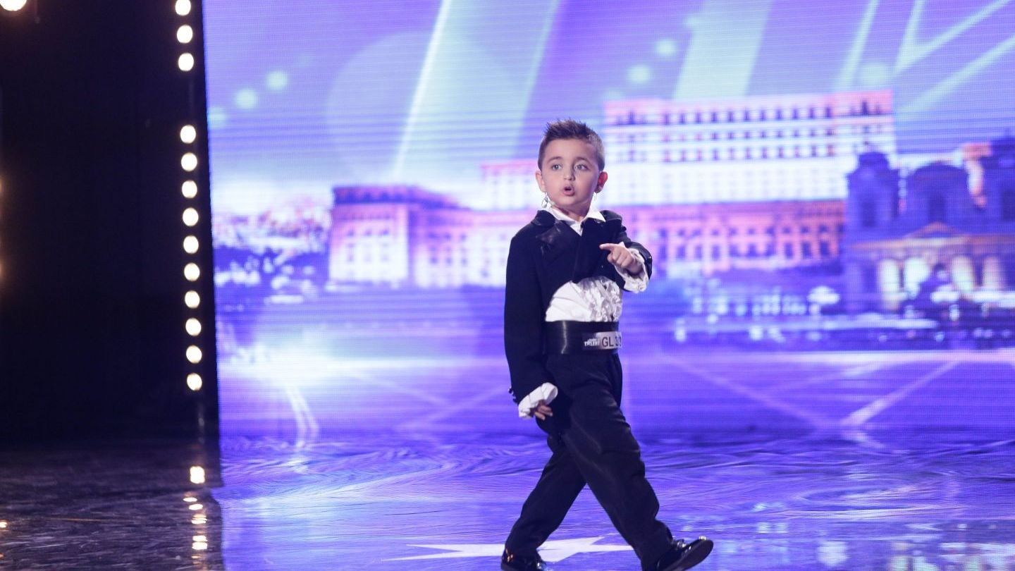 Moment de sinceritate la &quot;Romanii au talent&quot;. Ce a spus baietelul ca va face daca va castiga premiul cel mare